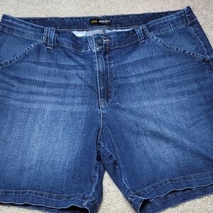Lee Womens 38 Mid Rise Regular Fit Denim Jeans Shorts 7.25 Inseam